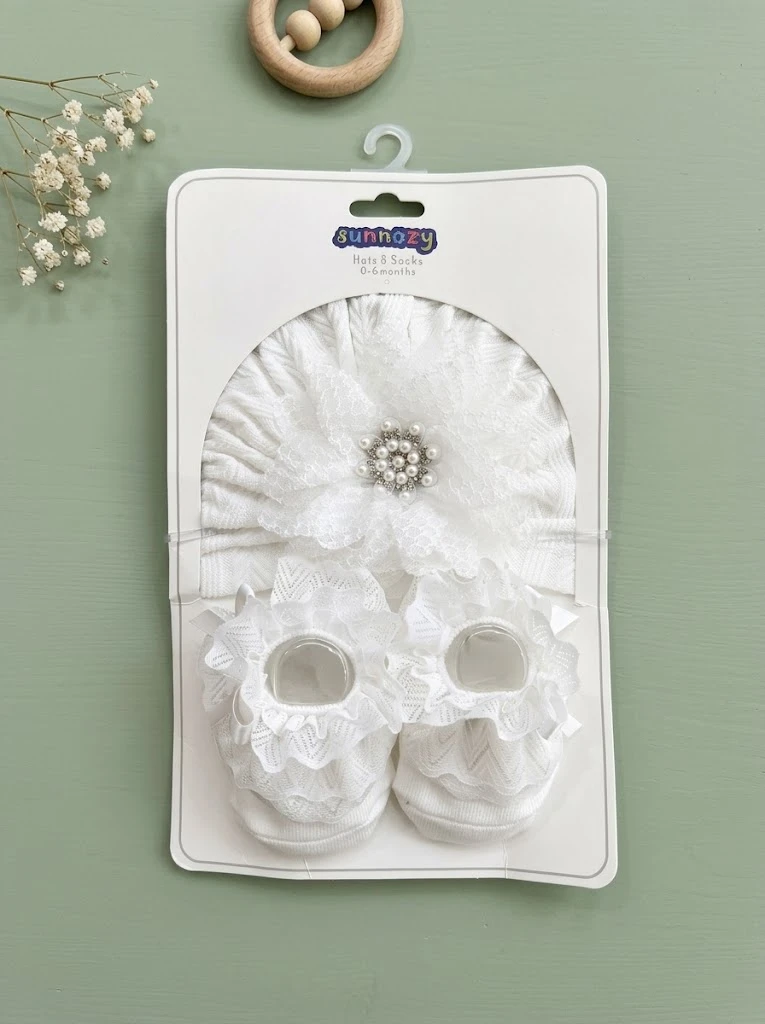 Sunnozy-hat+sock set - white lace flower - 0+
